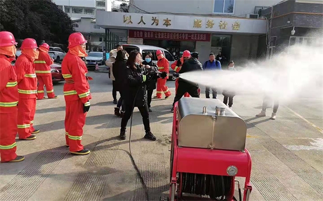 论一台移动细水雾灭火器的自我修养